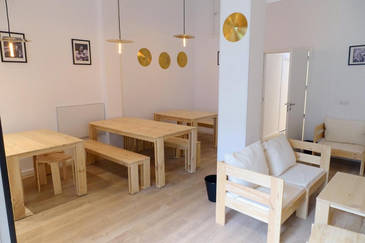 Guitar Hostel 빌바오 외부 사진