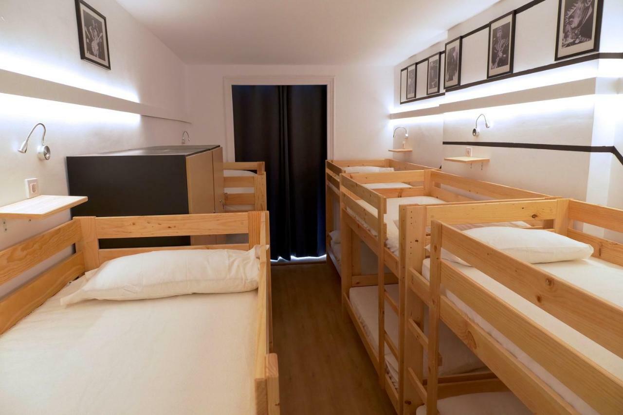 Guitar Hostel 빌바오 외부 사진